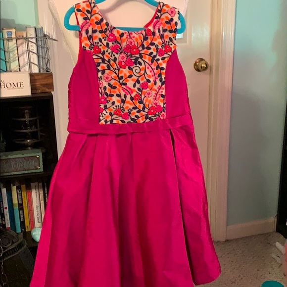 A.T.U.N. EUC fushia/Kashmir pleated fit & flare - Picture 3 of 6